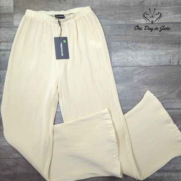 Prettylittlethings High Waisted Wide Leg Trouser Pants Size 4 - Picture 1 of 6